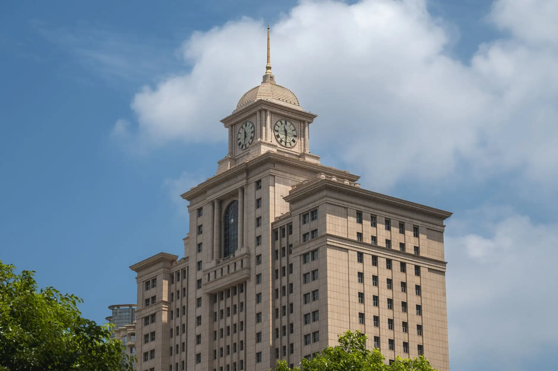 武汉金章科技安防监控设备选型指南：企业园区与家庭场景适配方案