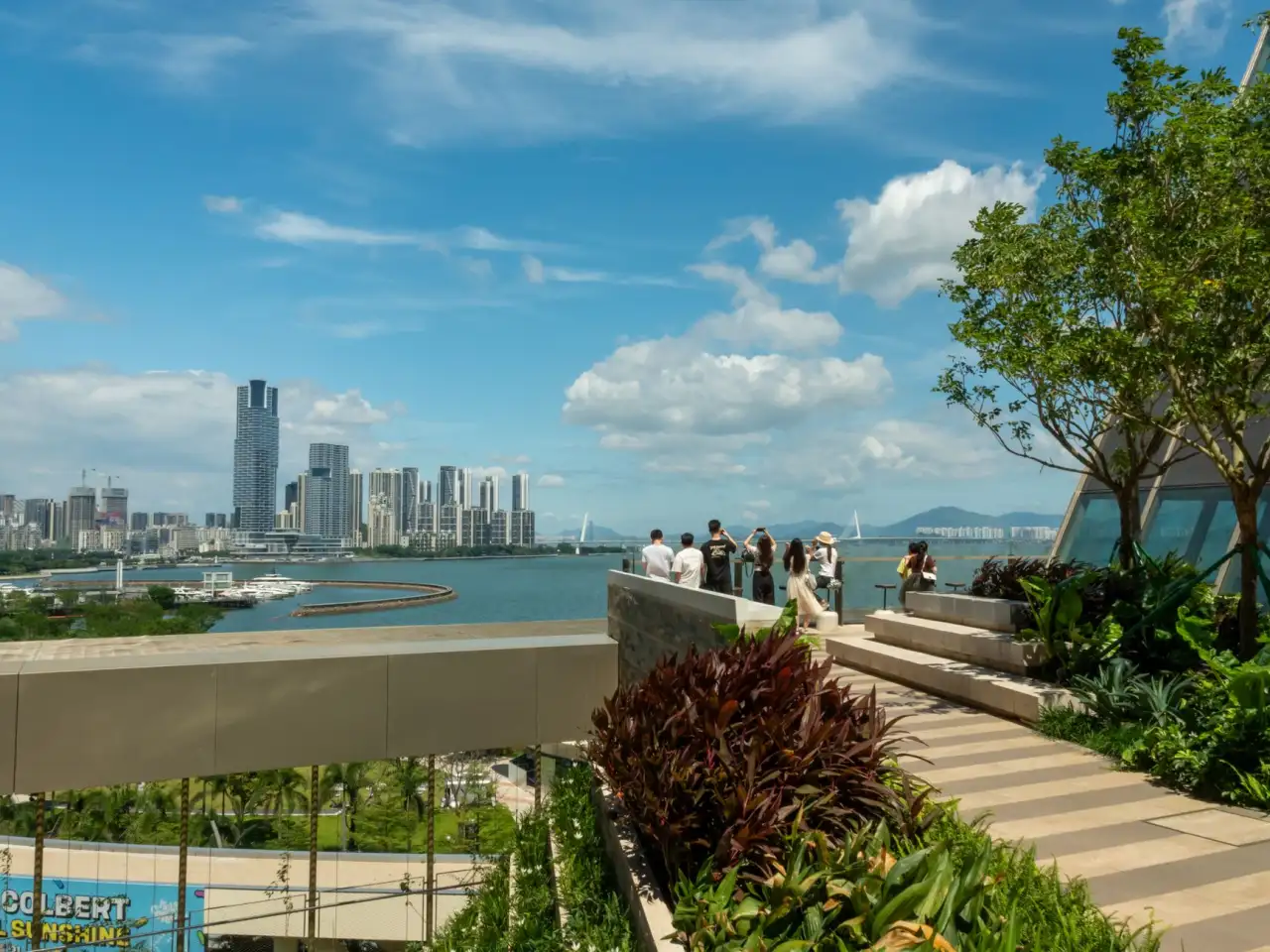 武汉企业安防监控与门禁设备选型要点：如何匹配不同场景需求