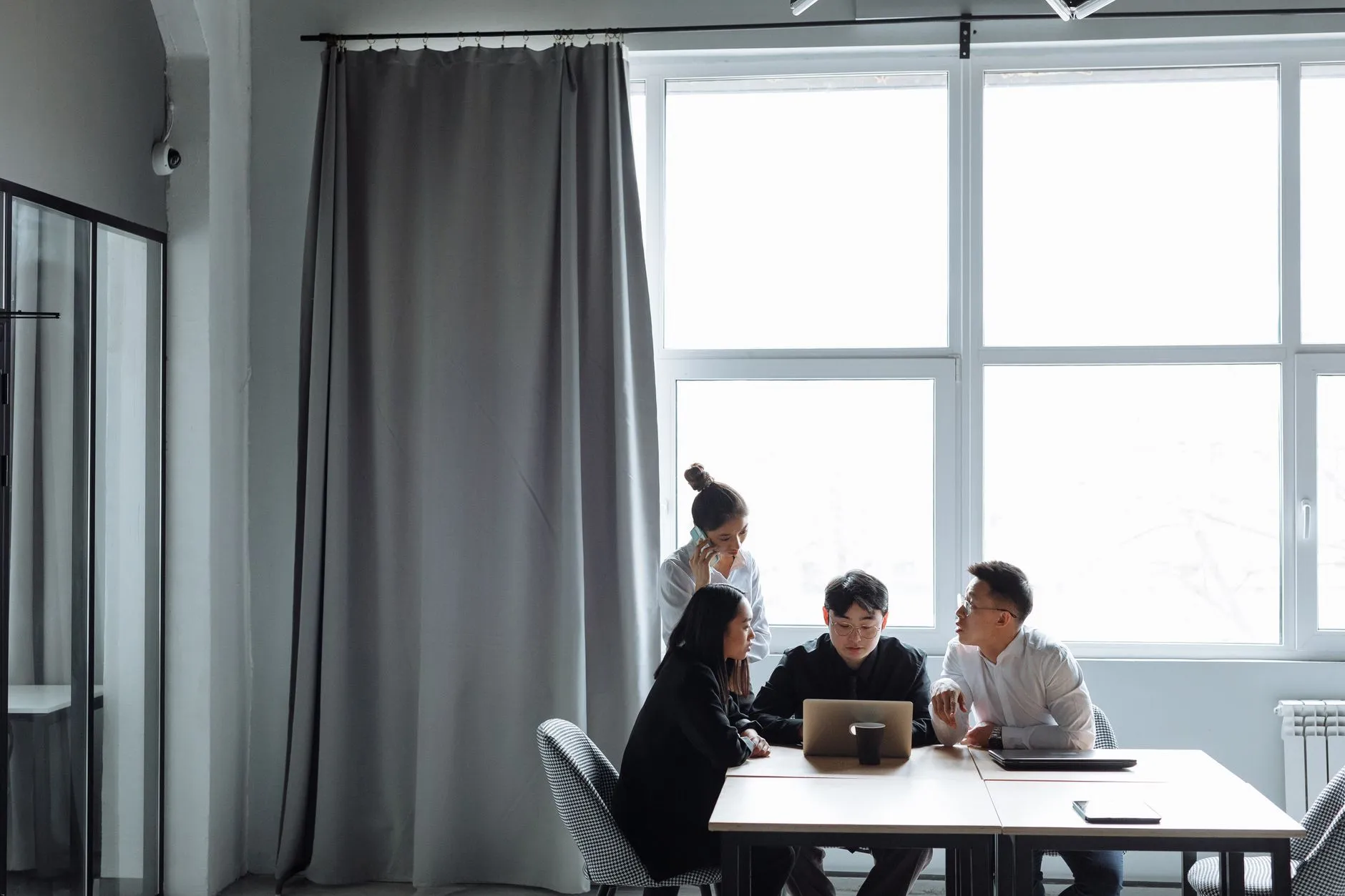 武汉金章科技安防监控设备选型指南：企业级与家用场景配置要点