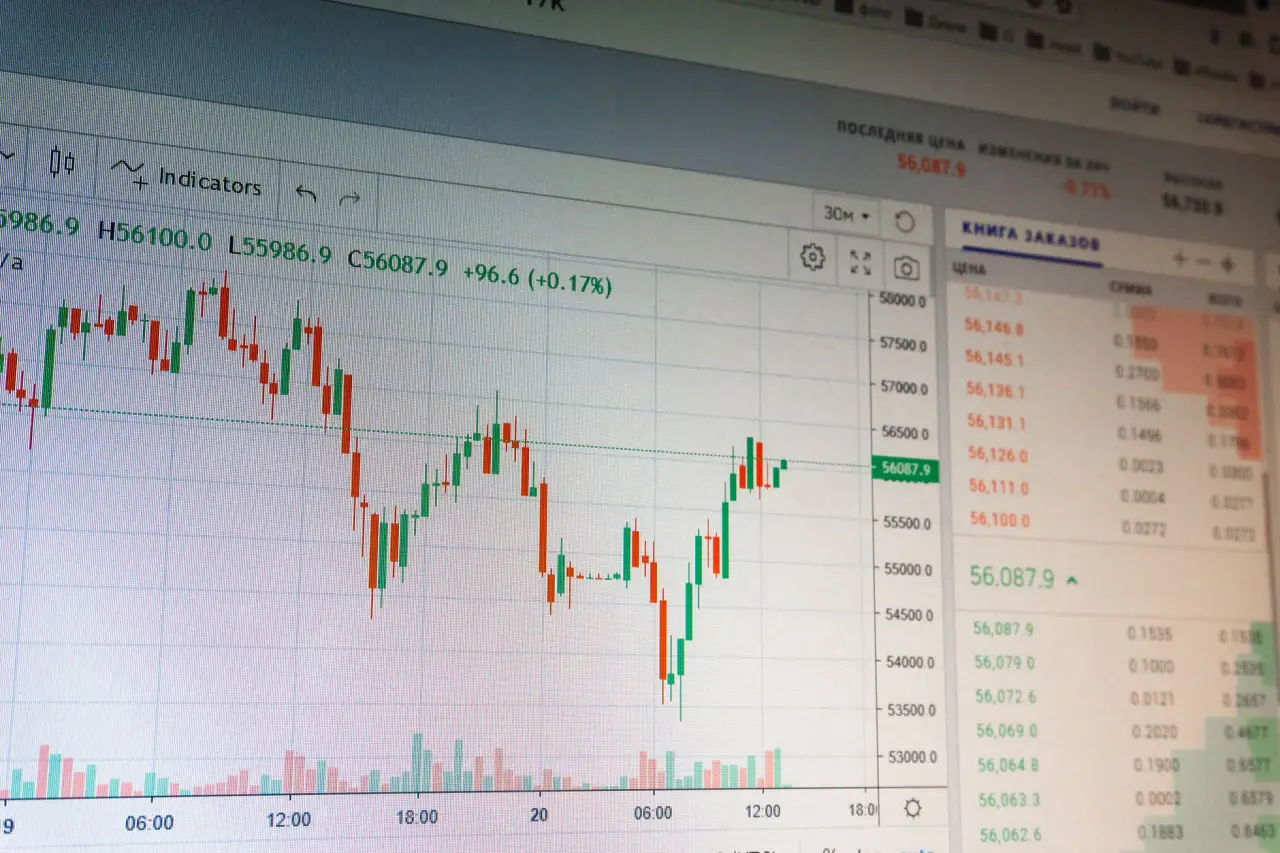 门禁设备与智能硬件如何协同？武汉金章科技解析企业出入管理技术方案