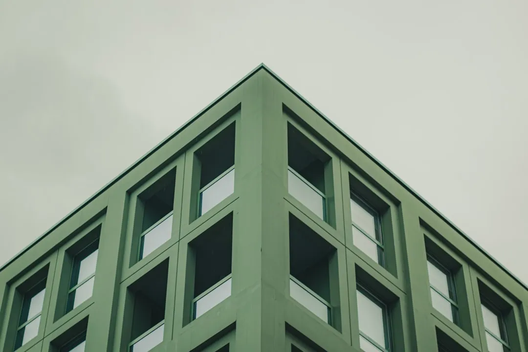 武汉金章科技安防监控设备选型指南：中小企业场景化配置建议